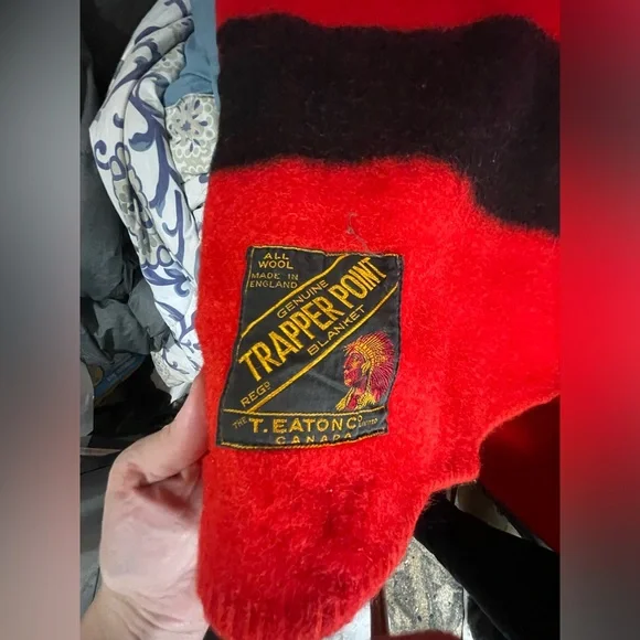 VTG 40s Trapper Point 100% Wool Camp Blanket Red Black Stripe